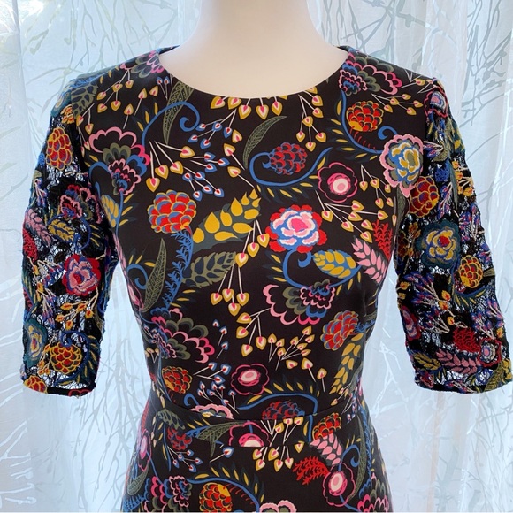 SALONI CELIA BLACK COLORFUL FLORAL PRINT SHEER LACE 1/2 SLEEVES MINI DRESS - Picture 3 of 12